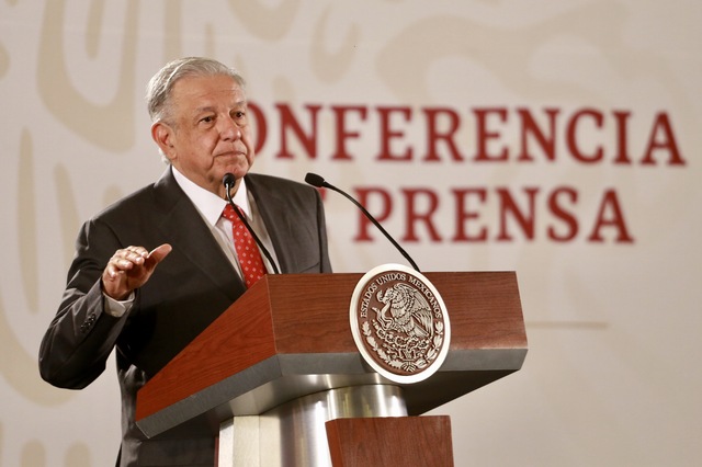 Opinión del periódico «La Jornada», sobre el Control migratorio en México legal, no coercitivo: AMLO